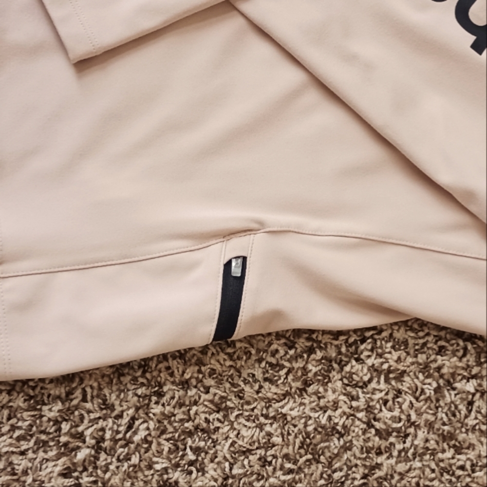 Reebok Half Zip Top L Blush/ Black EUC - Picture 10 of 12
